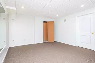 5137 Carriage Trace Dr, Saint Louis, MO 63128 - Photo 40