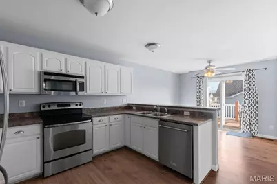 1602 Platinum Court, O'Fallon, MO 63366 - Photo 8