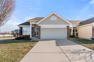 1602 Platinum Ct, O'Fallon, MO 63366 - Photo 1