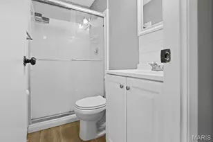 2818 Quenley St, Saint Charles, MO 63301 - Photo 16