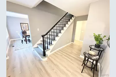 1956 Lakehurst Drive, Saint Louis, MO 63146 - Photo 2