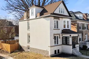 3434 Sidney St, Saint Louis, MO 63104 - Photo 2