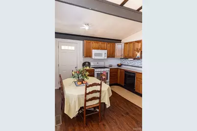 2175 Lone Wolf Drive, Cuba, MO 65453 - Photo 12