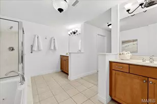 520 North and South Rd, Saint Louis, MO 63130 - Photo 22