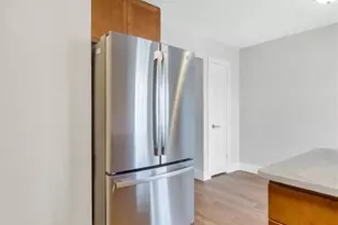 2499 Dordogne Dr, Maryland Heights, MO 63043 - Photo 22