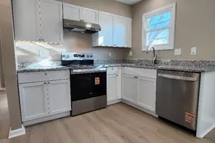 9808 Zykan Dr, Saint Louis, MO 63114 - Photo 8