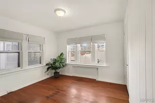 3808 Burgen Ave, Saint Louis, MO 63116 - Photo 4