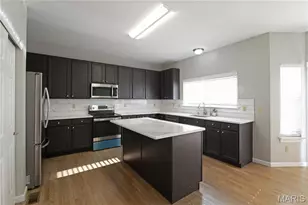 4164 Stonecroft Dr, Saint Charles, MO 63304 - Photo 20