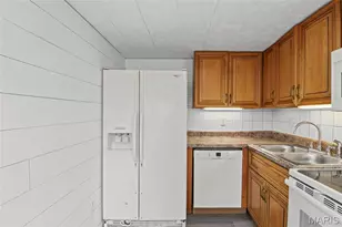 220 Lookout Ave, Valley Park, MO 63088 - Photo 12