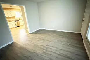 2112 Freckles Dr, High Ridge, MO 63049 - Photo 6