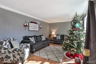 2422 Maple Crossing Dr, Wildwood, MO 63011 - Photo 16