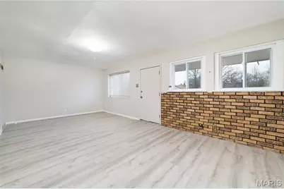 10769 Spring Garden Drive, Saint Louis, MO 63137 - Photo 2