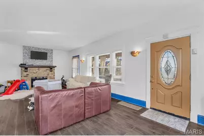 8103 Madison Avenue, Saint Louis, MO 63114 - Photo 2