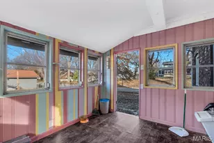 8103 Madison Ave, Saint Louis, MO 63114 - Photo 16