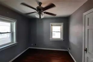 7806 Garden Ave, Shrewsbury, MO 63119 - Photo 12