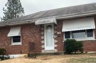 5101 Rockingham Dr, Saint Louis, MO 63121 - Photo 2
