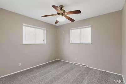 808 Bella Lane, Saint Louis, MO 63137 - Photo 14