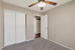 808 Bella Ln, Saint Louis, MO 63137 - Photo 16