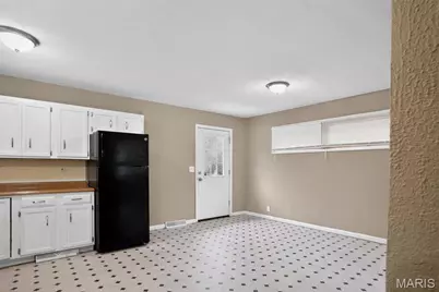 9157 Victory Avenue, Saint Louis, MO 63136 - Photo 10