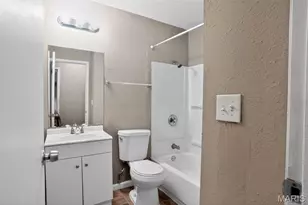 9157 Victory Ave, Saint Louis, MO 63136 - Photo 18