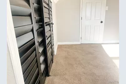 9531 Marlowe Avenue, Saint Louis, MO 63114 - Photo 16