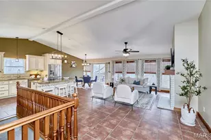1102 Hampton Meadows Dr, O'Fallon, MO 63368 - Photo 2