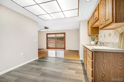 4708 Brunston Drive, Saint Louis, MO 63128 - Photo 12