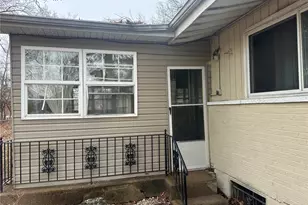 2287 Gadbury Dr, Saint Louis, MO 63136 - Photo 4