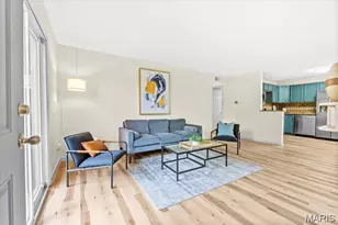 2745 Westphalia Ct, Saint Louis, MO 63129 - Photo 4