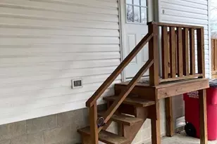 219 Petroleum St, Sikeston, MO 63801 - Photo 4