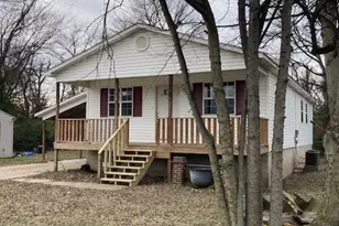 219 Petroleum St, Sikeston, MO 63801 - Photo 2