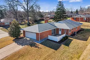 1400 Norman Pl, Warson Woods, MO 63122 - Photo 4