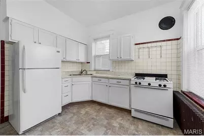 6039 Pershing Avenue, Saint Louis, MO 63112 - Photo 6