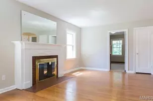 8820 Bridgeport Ave, Brentwood, MO 63144 - Photo 2