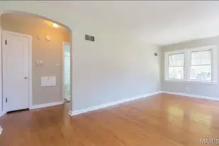 8820 Bridgeport Ave, Brentwood, MO 63144 - Photo 4