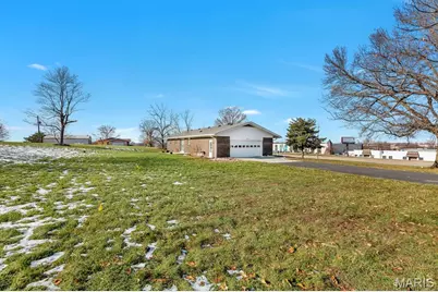 57 W Ofallon Drive, O'Fallon, MO 63366 - Photo 4