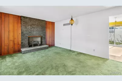 57 W Ofallon Drive, O'Fallon, MO 63366 - Photo 14