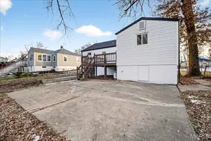 10471 Canter Way, Overland, MO 63114 - Photo 32