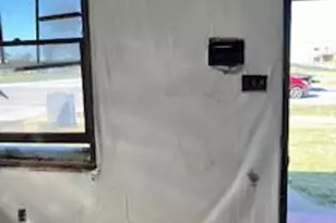 5300 Bermuda Dr, Normandy, MO 63121 - Photo 8