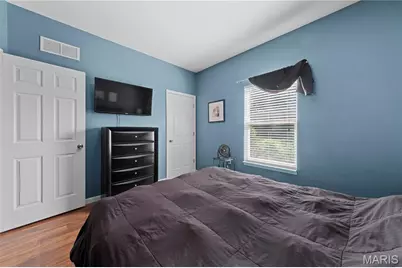 978 San Luis Drive, Fenton, MO 63026 - Photo 18