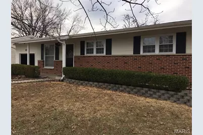 3015 Copenhagen Drive, Saint Louis, MO 63125 - Photo 2