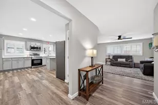 2602 W Adams St, Saint Charles, MO 63301 - Photo 12