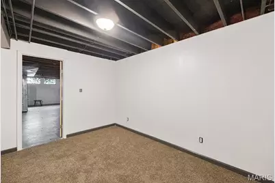 548 Rancho Lane, Saint Louis, MO 63031 - Photo 24