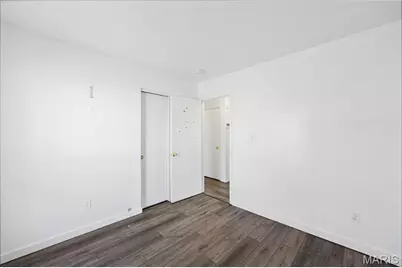 548 Rancho Lane, Saint Louis, MO 63031 - Photo 14