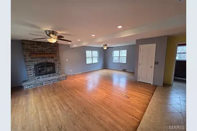 1 Silverwoods Lane, Fenton, MO 63026 - Photo 6