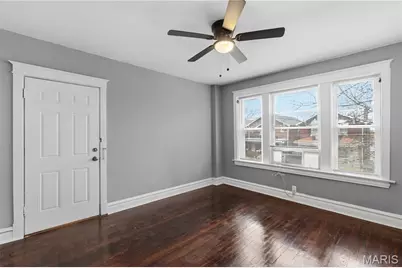 4234 Dewey Avenue #1N, Saint Louis, MO 63116 - Photo 4