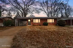 1679 Maldon Ln, Saint Louis, MO 63136 - Photo 2