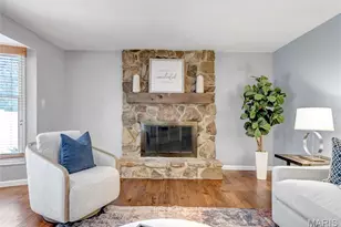 12861 White Rock Ct, Saint Louis, MO 63131 - Photo 16