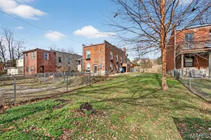 6416 Brockschmidt Pl, Saint Louis, MO 63139 - Photo 24