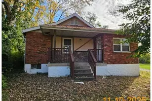 9952 Noble Ln, Saint Louis, MO 63136 - Photo 2